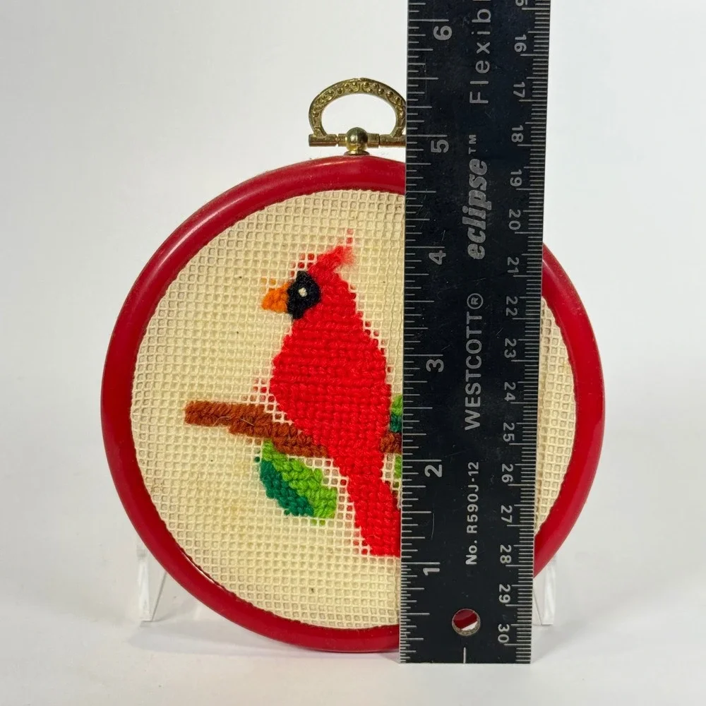 Vintage Cardinal Needlepoint Wall Hanging‎ Red Plastic Hoop Framed Bird Decor